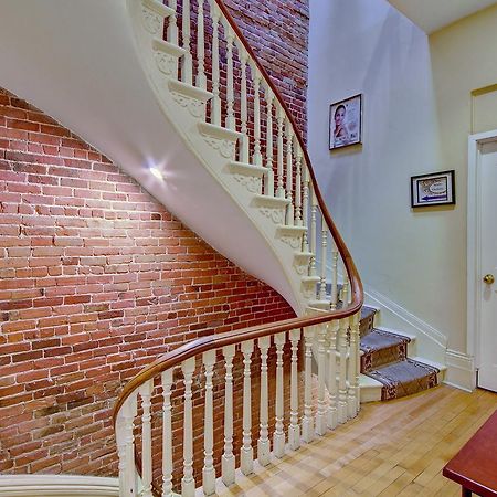 Auberge St Denis モントリオール エクステリア 写真